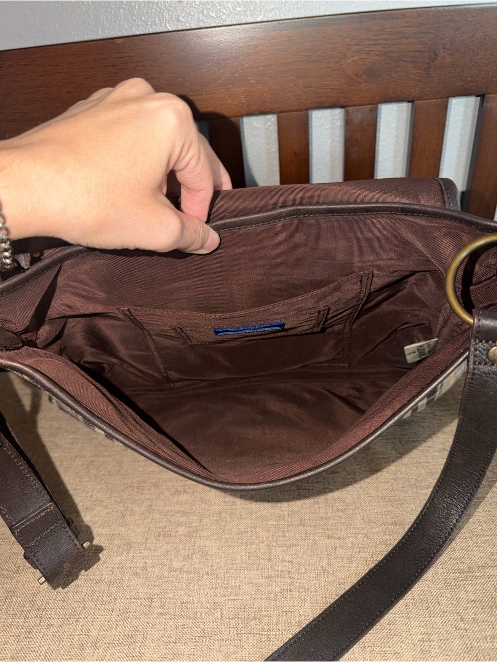 RARE Burberry Vintage Wool Crossbody Bag - Picture 7 of 15